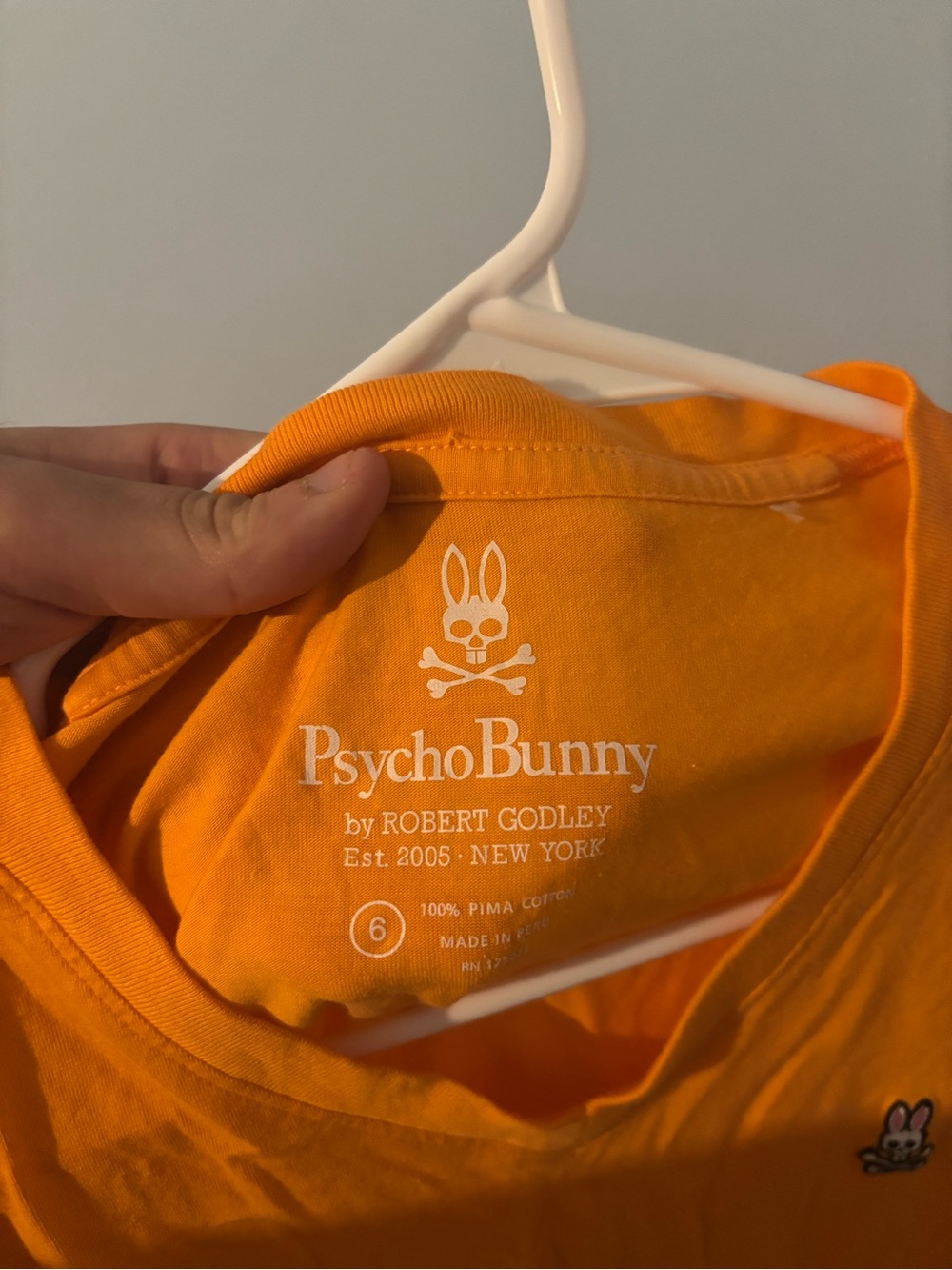 Psycho Bunny Orange V-Neck T-Shirt men’s size large (6) - Picture 2 of 4